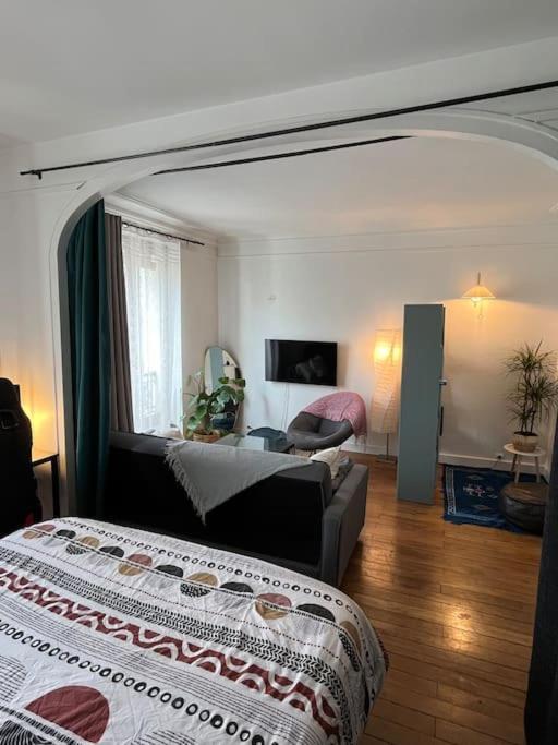 Charmant Appartement Proche Paris Сент-Уан Екстер'єр фото